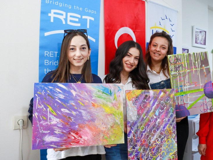 Help Us Build Stronger Communities: Donate to Youth Empowerment Programs Today