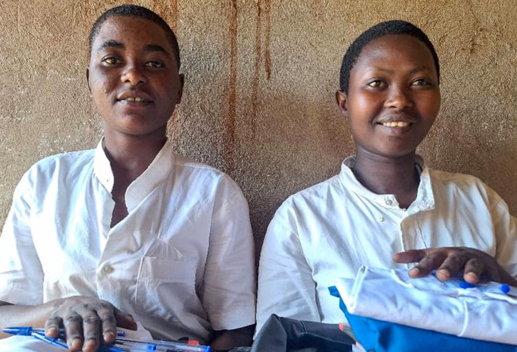 Burundi: Supporting Adolescent Mothers With School Materials to Strengthen Their Return to Education